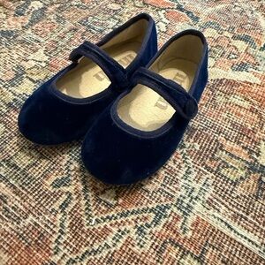 Navy dress shoes from Spain